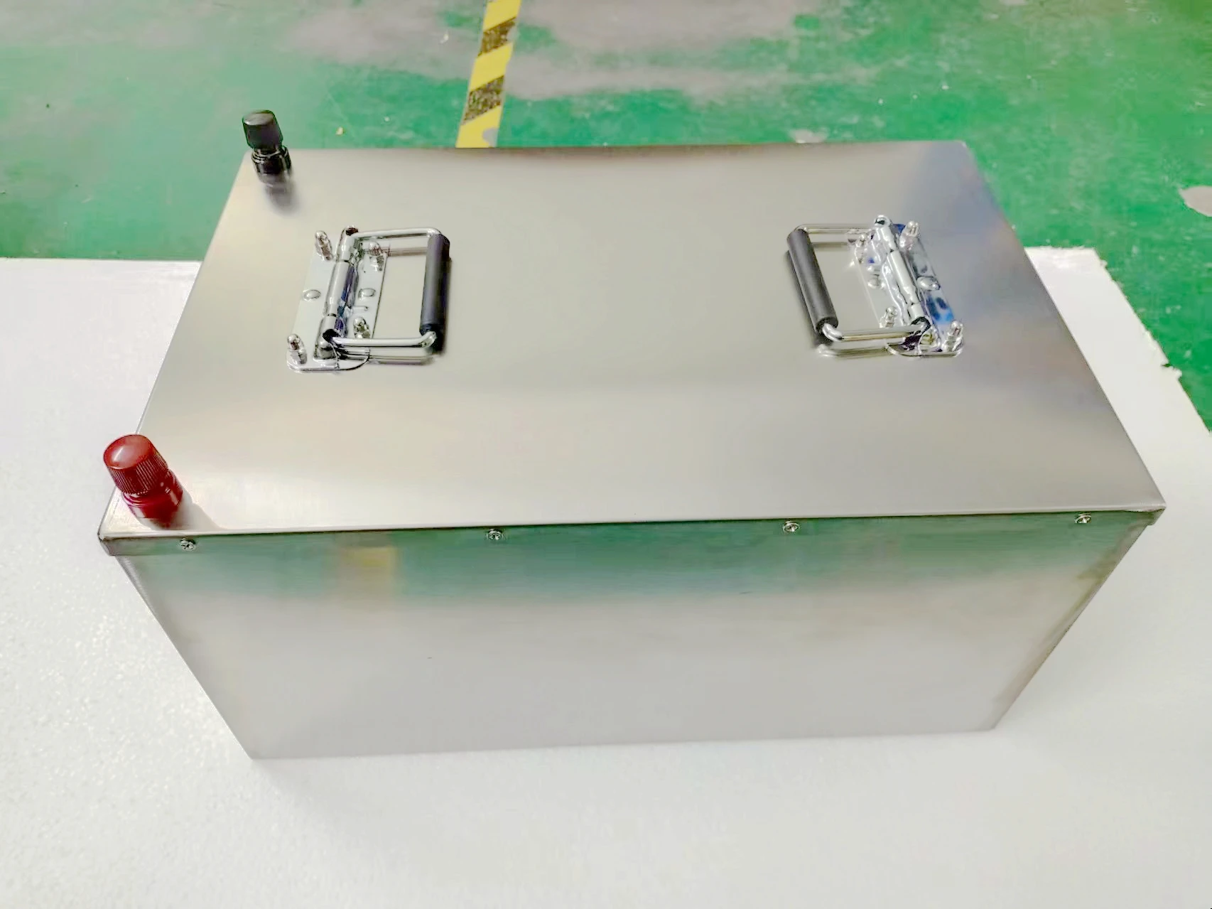 

Lifepo4 24V 200ah Battery 100Ah 250Ah 300Ah 400Ah 500Ah Rechargeable for PV RV Solar System Outdoor Camping motor backup power