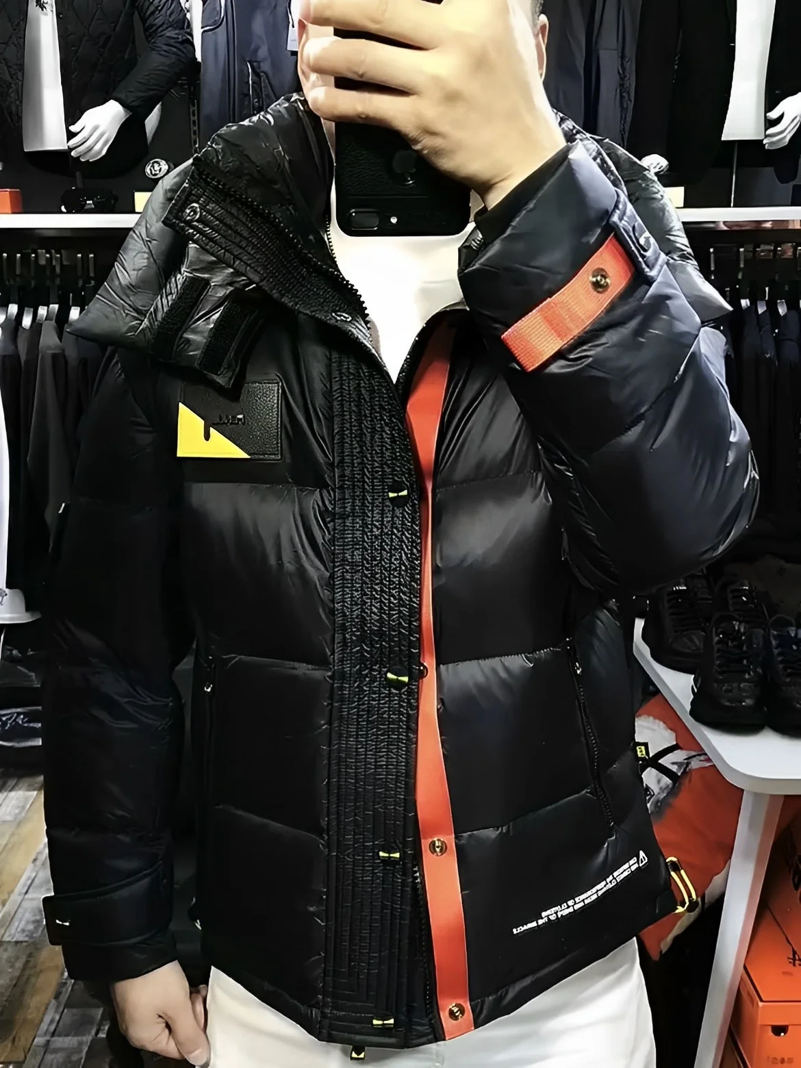 

Men's Faionable Hooded Jaet Durable Water-Resistant down Coat Long Sve Lettering Design Autumn Winter New Arrival