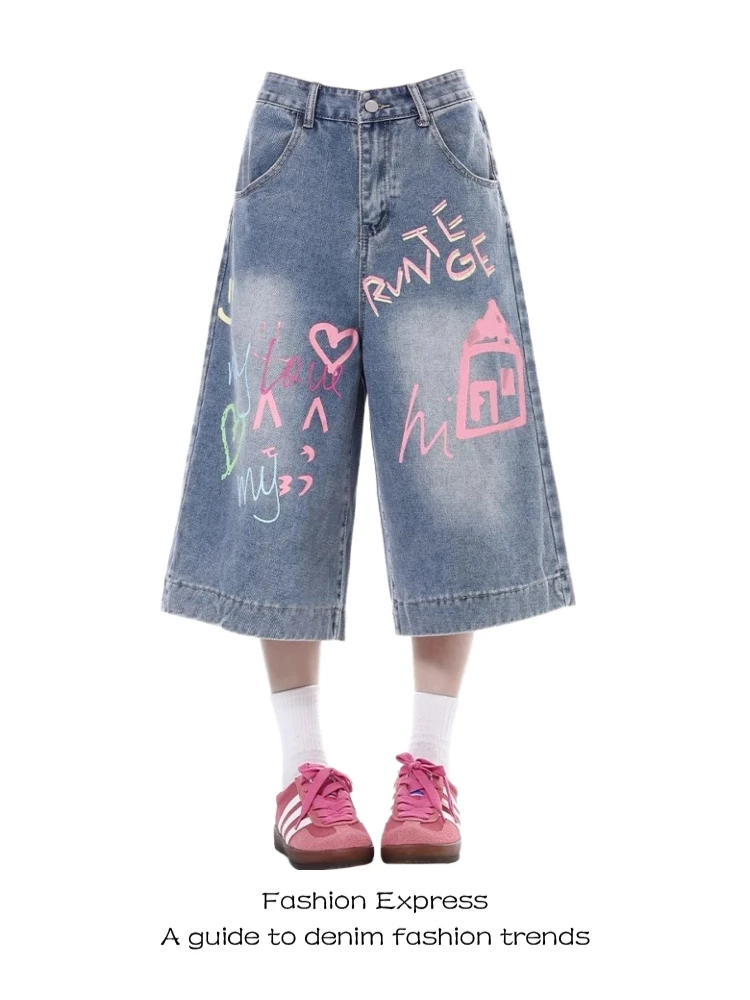 

Летние свободные джинсовые шорты прямого кроя для женщин, с граффити, широкие, повседневные, с высокой талией, на пуговицах, синие, в повседневном стиле