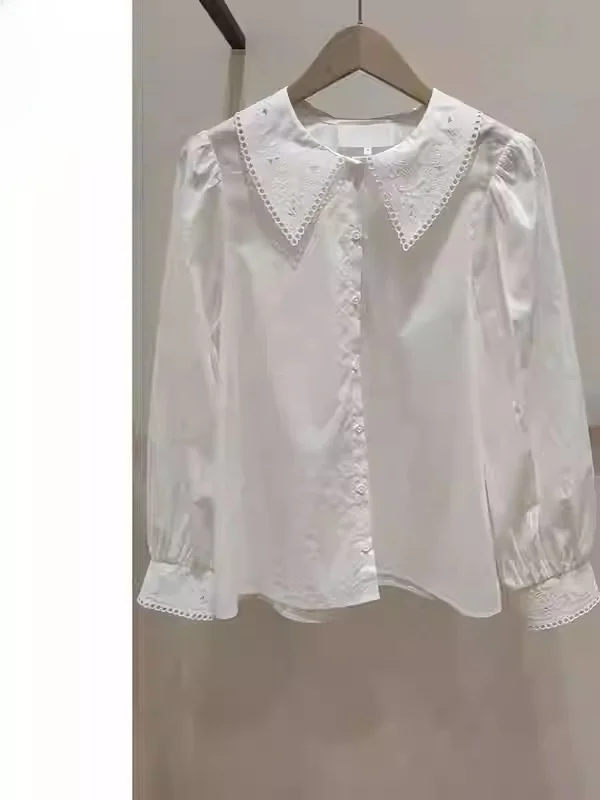 

White Long Sve arp Collar Embroidered Straight Tube irt Women's French Sle Cotton Breathable Comfortable Spring irt