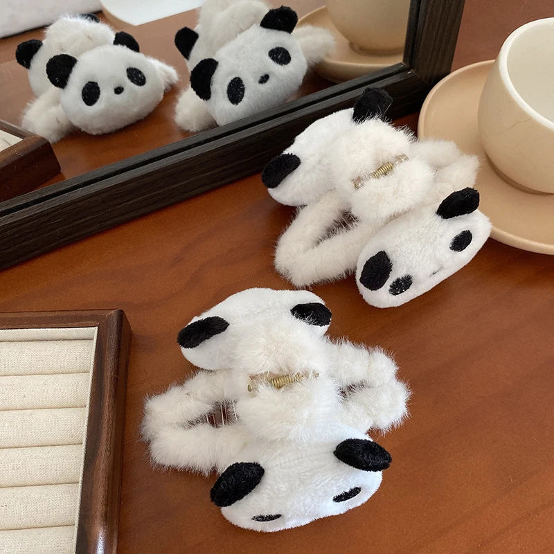 Bambola peluche Panda capelli artiglio acrilico stile coreano animale squalo Clip supporto coda di cavallo geometrica inverno croce fermaglio per capelli