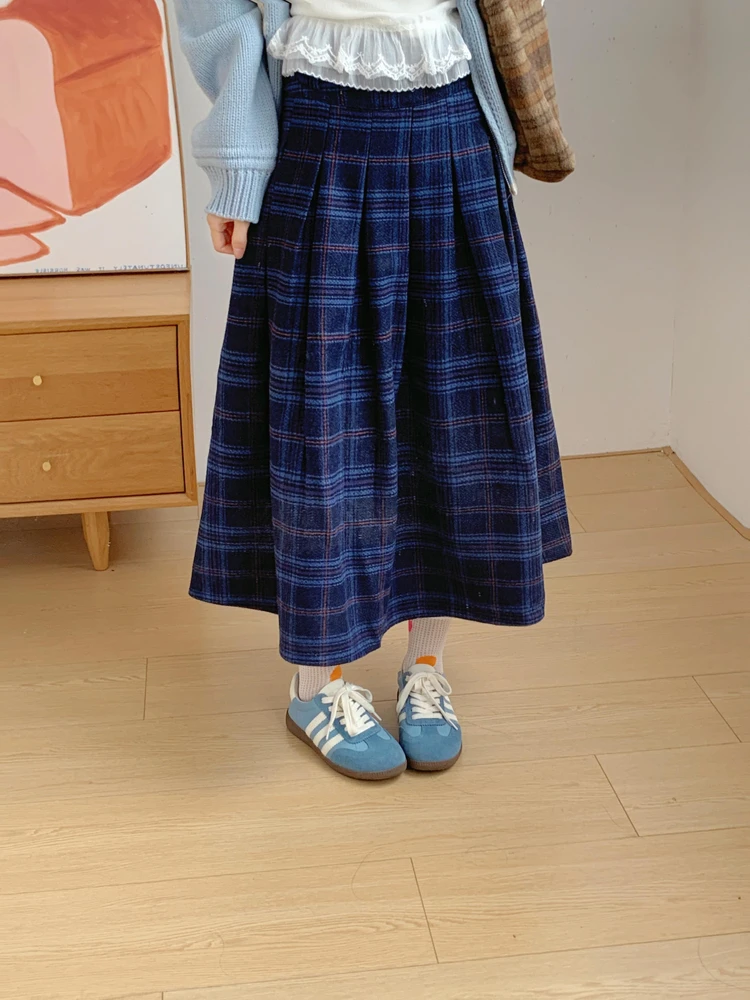 

Fall 2025 AAMY High Waist A-Line Midi Skirt Women's Casual Polyester Blend Pleated Skirt Versatile Long Skirt College Sle