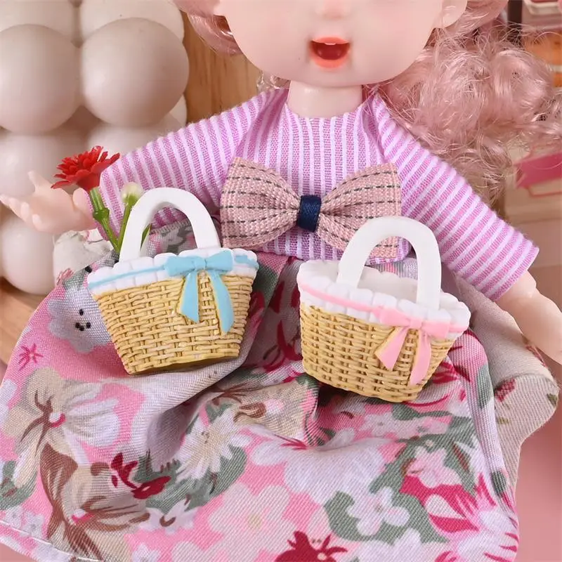 2/3 Uds. Casa de muñecas en miniatura, cesta de flores de bambú y ratán, modelos, accesorios para casa de muñecas, decoración, juguetes para juego de imitación para niños, regalo DIY