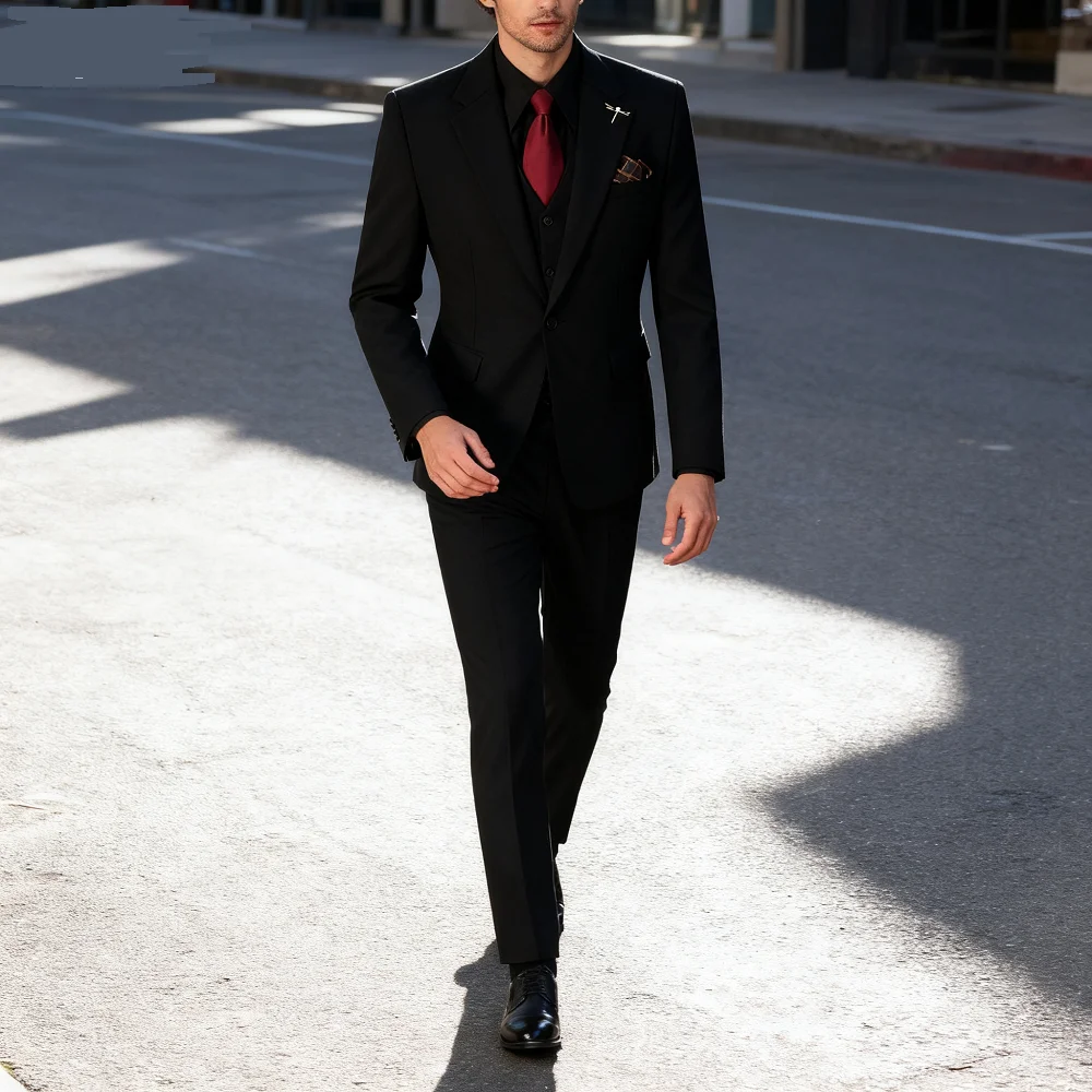 

Men's Professional Business Attire Suit Set with Waistcoat And Trousers for Wedding Formal Wear