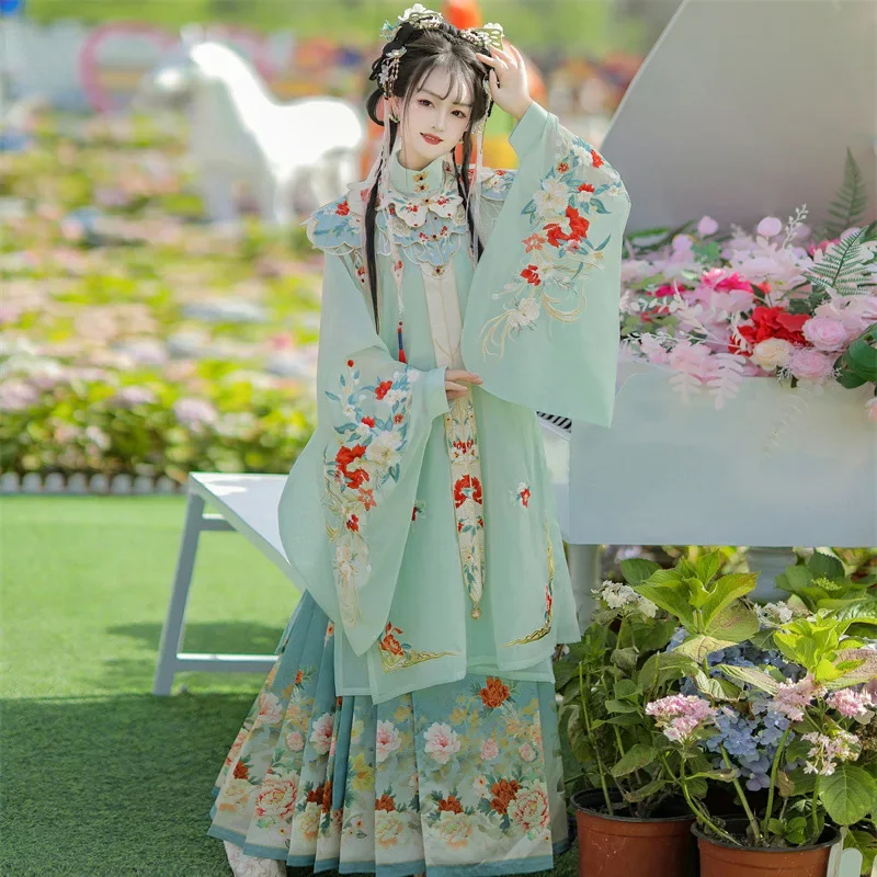 

NT148 Изысканная вышивка Hanfu для женщин, элегантный шикарный воротник-стойка, древний костюм феи в Китае