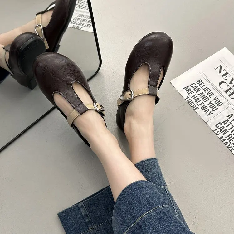 round Toe Mary Jane Single Shoes Women's Buckle Bean Spring Summer New Style Flat Heel Leather Shoes Comfortable Walking Foot