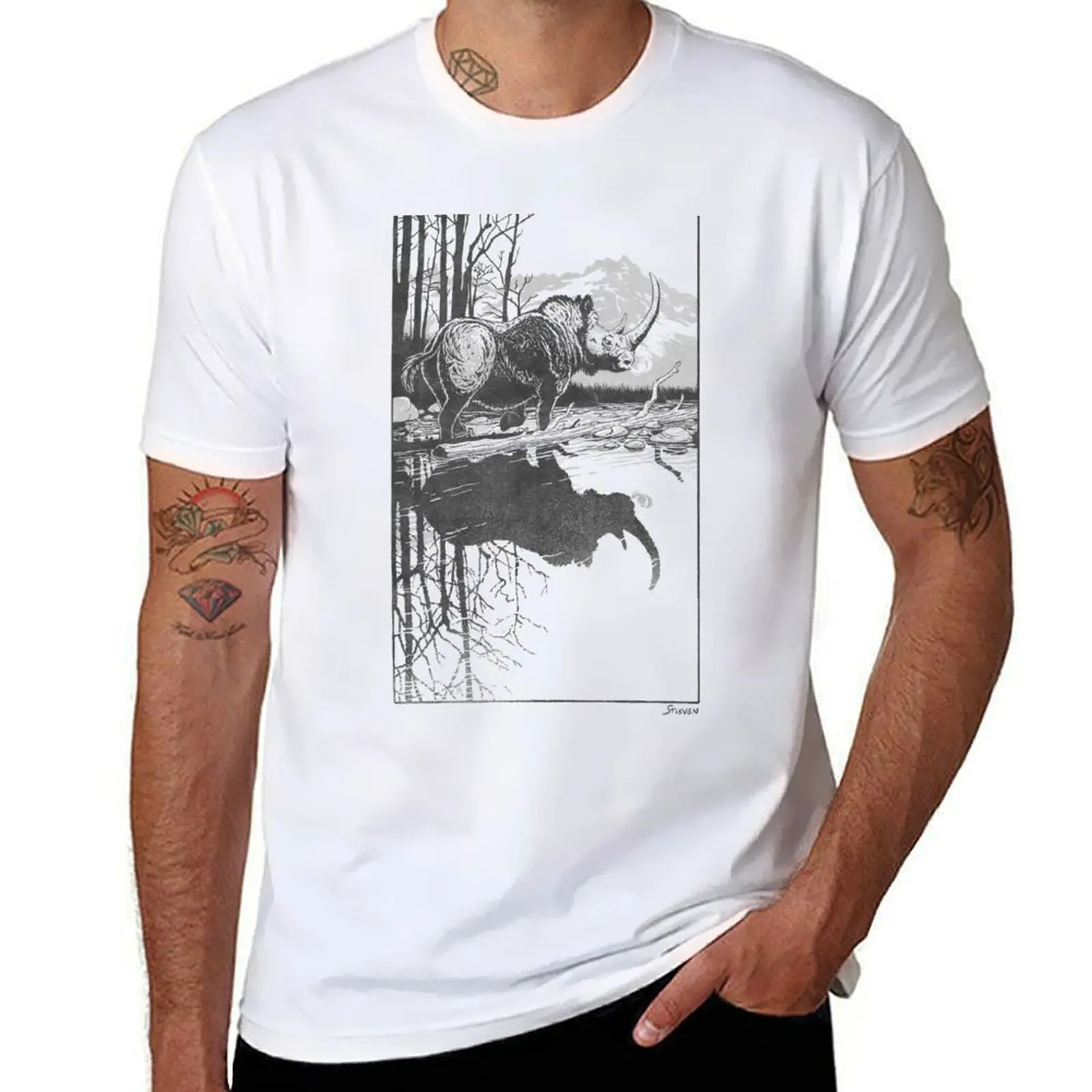 

Woolly Rhino B&W T-Shirt man t shirt graphic man t shirts for men casual T-Shirt