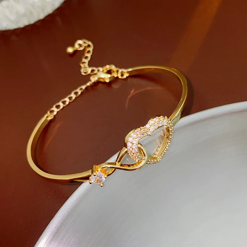 Peach Heart Love Bracelet Women\'s Fashion Temperament Zircon Bracelet Light Luxury Link Chain Bracelets Wristband Jewelry K-