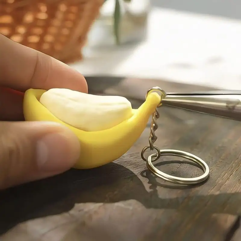 1Pc 3D Printing Banana Fidget Keychain Mechanical Switch Clicker Fidget Toy Portable Stress Relief Squeeze Key Ring Novelty Gif