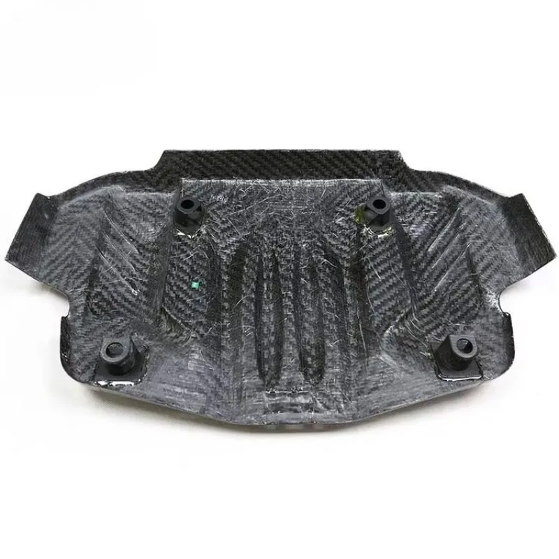 

High quality automotive engine accessories suitable for BMW M5 F10/F06/F12/F13 M6 improved dry carbon fiber engine hood