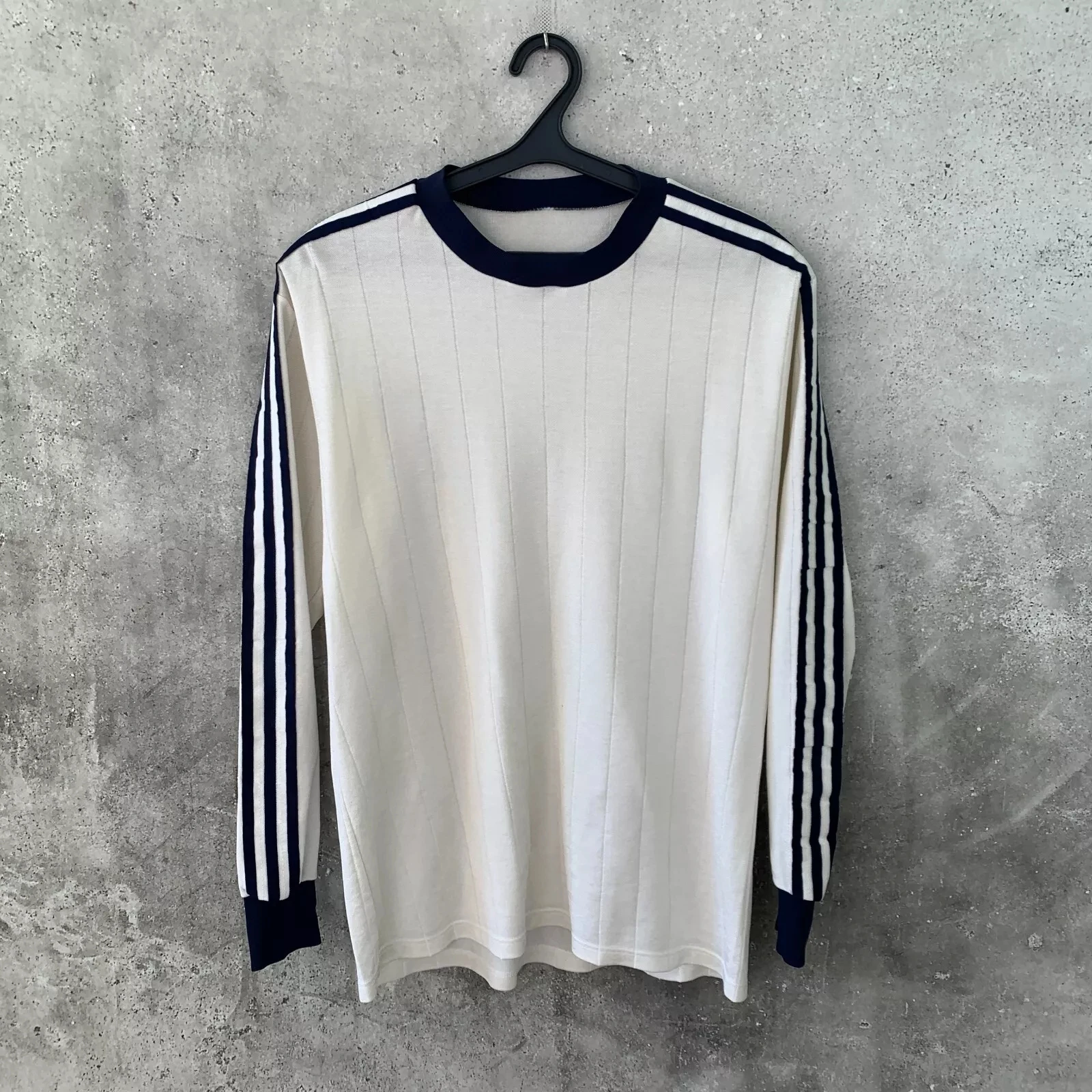 

Striped Long Sleeved Coat New Spring Autumn Fashion Men Women Basic Sweatshirt Round Neck Pullover Casual Loose Thick Streetwear