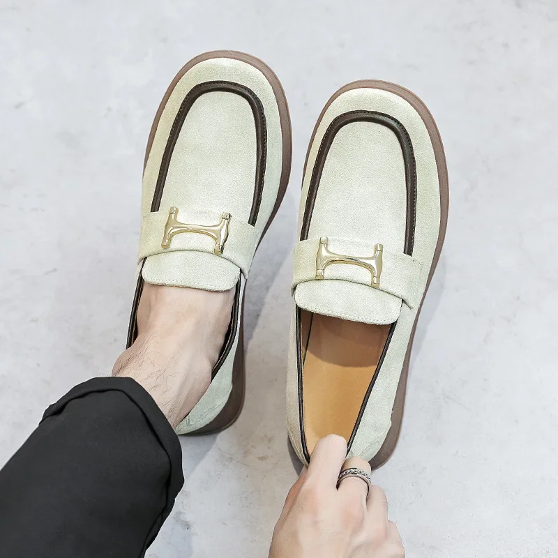 

Four Seasons New Stirrup Korean Version of The Trend of A Hundred Casual Comfortable fashion shoes British Leather Loafers P102