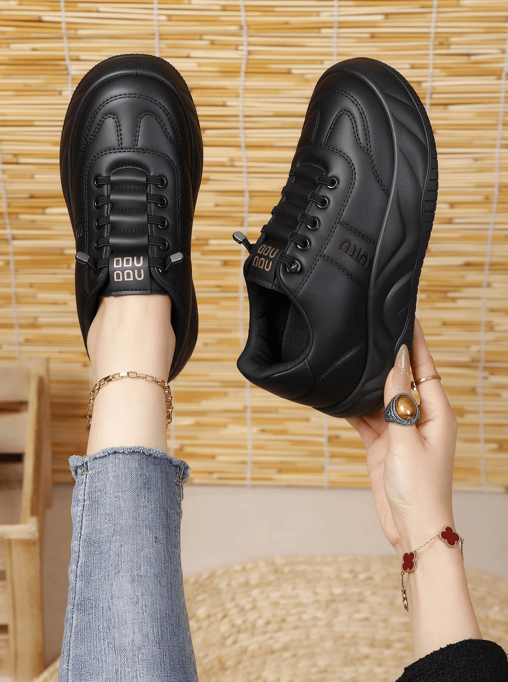 Damen-Plateau-Sneaker - Dicksohlige, einteilige, zum Überziehen und Schnüren geeignete Freizeitschuhe - Modische und vielseitige Laufschuhe – Detail 12