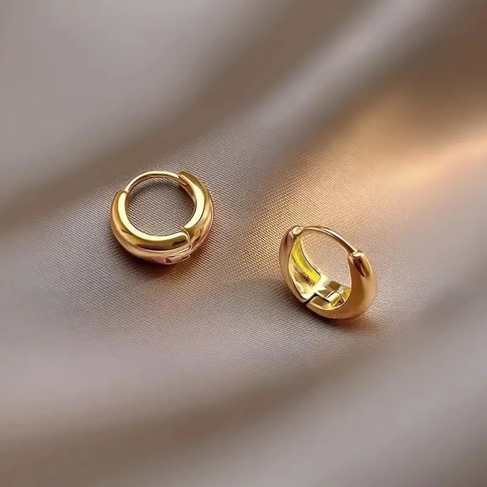 Korea Temperament Stainless Steel Geometric Teardrop-shaped Smooth Surface Hoop Earring for Women Men Trendy Jewelry Accessories image 3