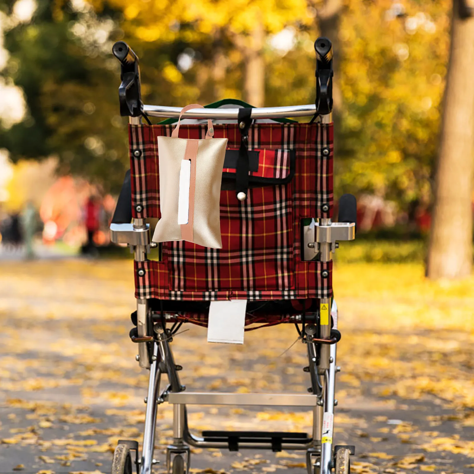 

1Pcs Outdoor Tissue Pouch Stylish Nylon Hanging Tissue Bag Portable Storage Organizer for Home Car Travel Camping Use