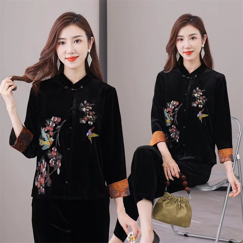 

Женская одежда, весенне-осенний золотой бархатный женский кардиган с вышитыми цветами, кардиган с девятью точками рукава, модное пальто