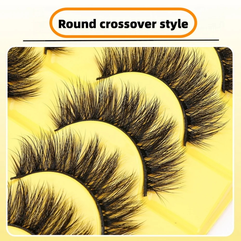 10 par naturalnych, trójwymiarowych, objętościowych, podkręconych sztucznych rzęs. Gęste, dramatyczne sztuczne rzęsy. Rzęsy do przedłużania.