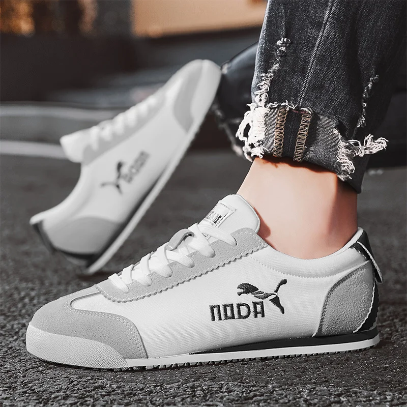 

2025Summer Comfortable Lightweight Suitable High Quality Breathable Men's Casual Sports Shoes Fashion Cortez Three Colors39-44
