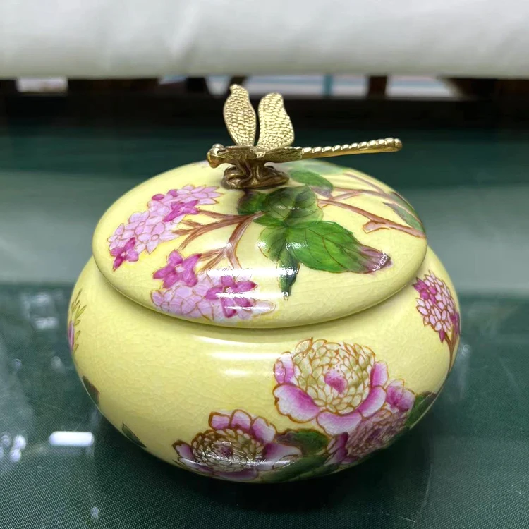 Hand-painted flower-and-bird ceramic copper dragonfly jewelry box, European and American copper-clad porcelain storage box ornam