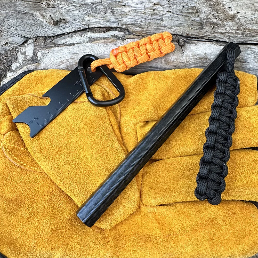 Bear Grylls Überlebens-Feuerstarter Magnesium-Feuerstahl, Tragbares Notfall-Feuerzeug-Set mit Kompass und Pfeife für Camping und Wandern – Detail 8