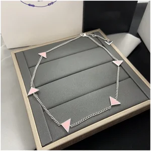 En çok satan 12, prada modası, №11