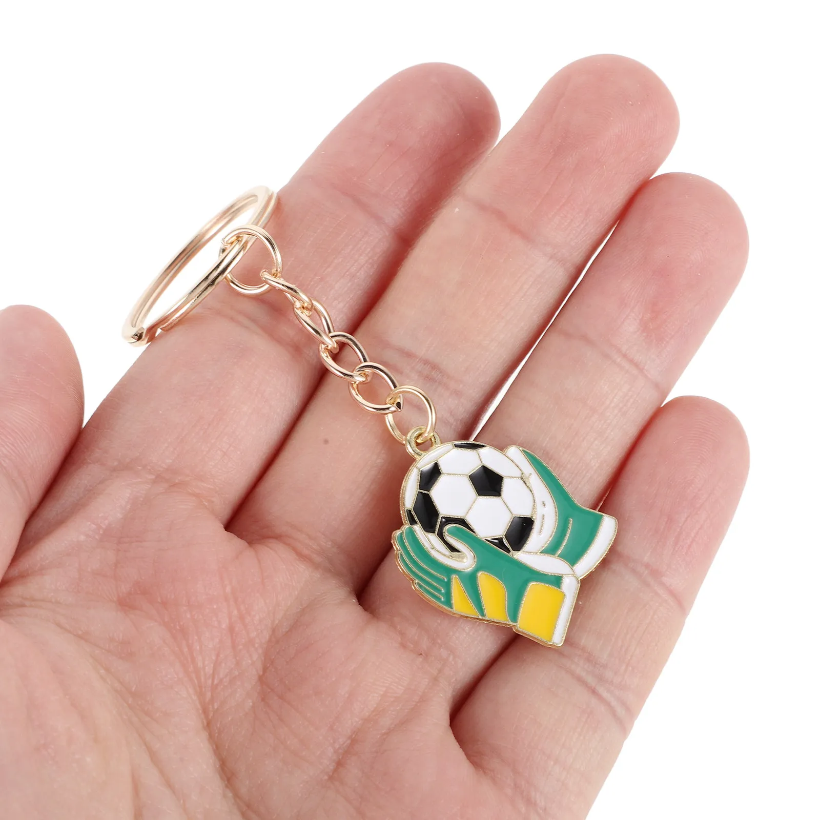 20Pcs Soccer Ball Keychains Football Keyring Sports Bag Backpack Pendant Party Favors Soccer Fan Gift Team Giveaway Souvenir
