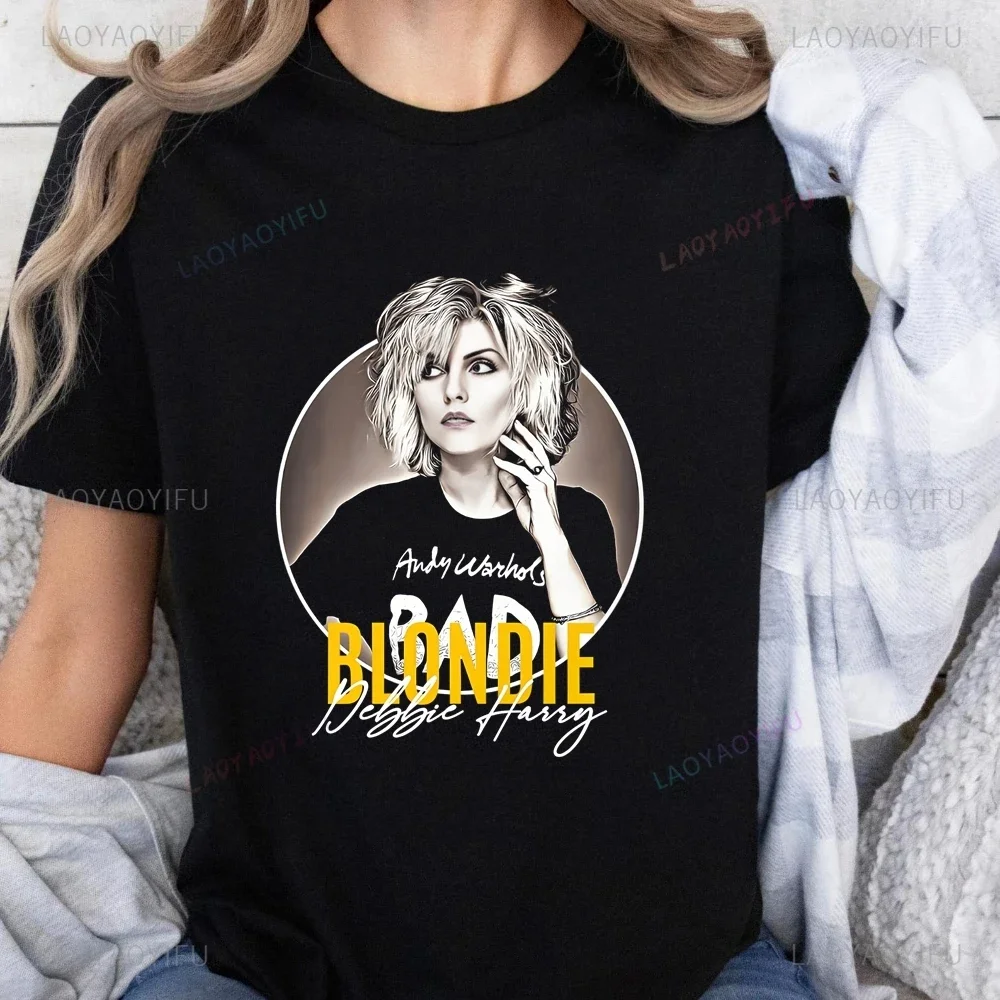 

A Stylish and Classic Punk Rock Girl's 70s Print T-shirt, A BLONDIE Band-unisex Casual Top Made of Cotton Fabric