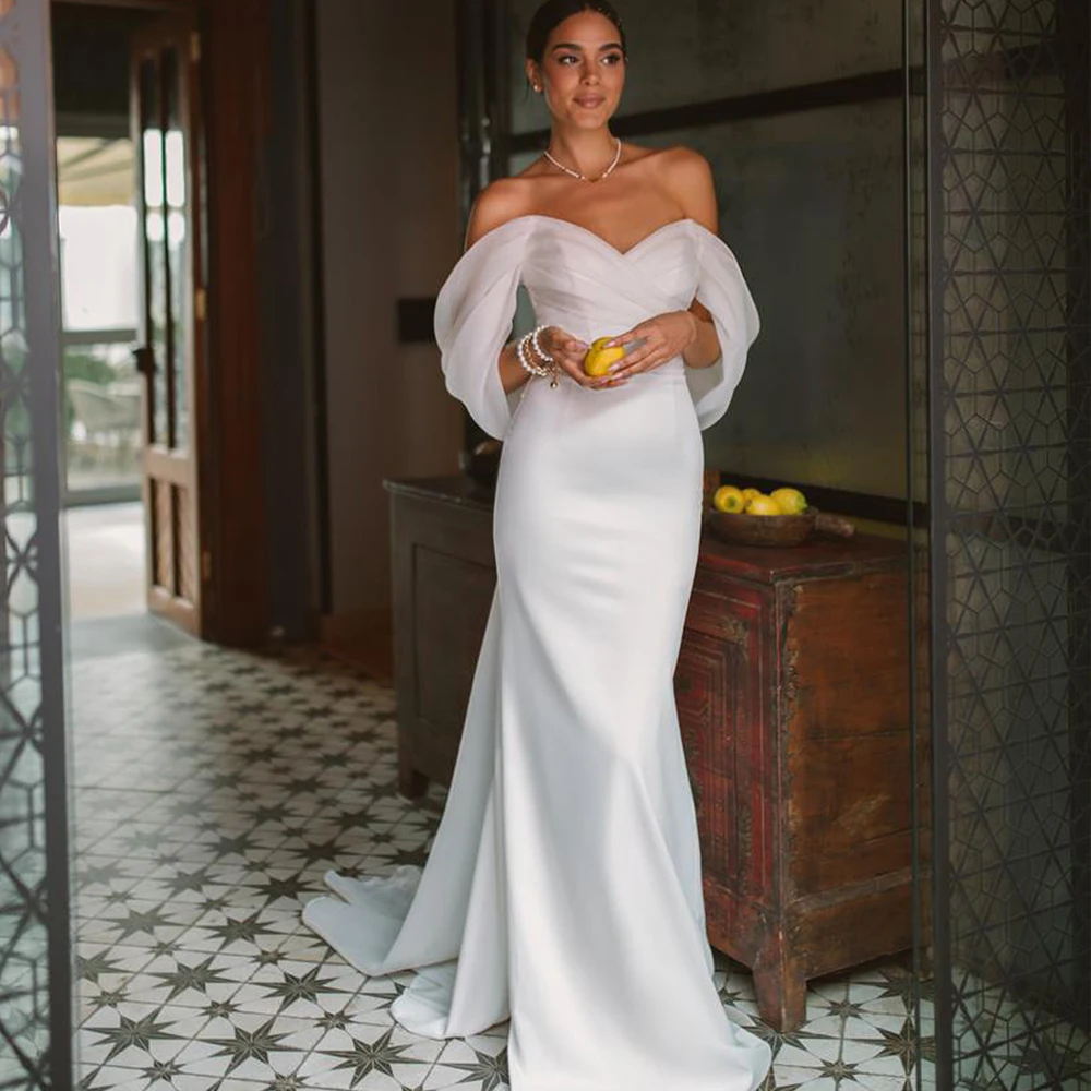 

Elegant Weddings Dress Off Shoulder Sleeveless Mermaid Stain Bride Dress with Long Train Garden Beach Bridal Gown Customized