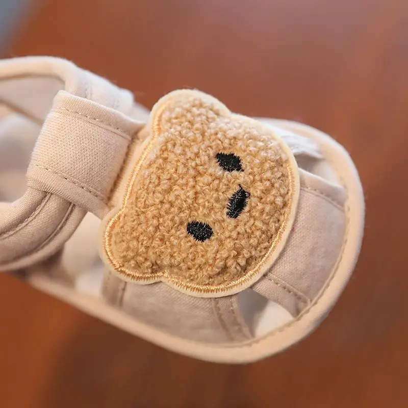 Cute Bear Soft Sole Comfortable Sandals for Infants and Toddlers Baotou Anti Kick First Step Shoes 0-18 Months