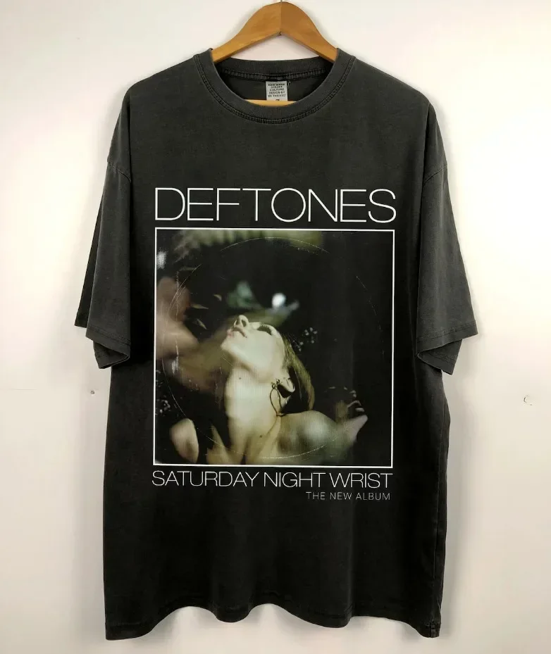 Vintage Deftones Saturday Night Wrist Album 2006 T-shirt for fans U3983