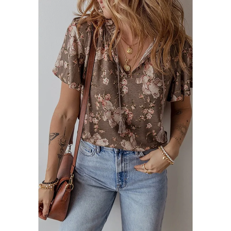 2025, Sommer Pflanze Blume Gedruckt Quaste Casual T Shirt Frauen V-ausschnitt Kurzarm Lose Vielseitig Straße Pendeln Grafiken Tees
