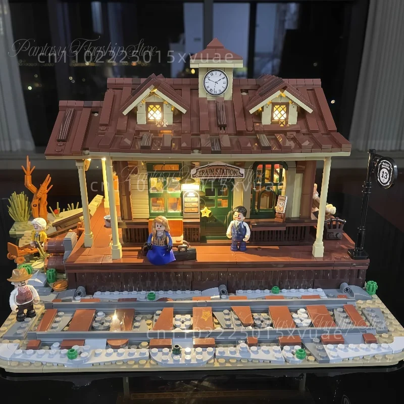 

Западный железнодорожный вокзал, строительные блоки, западная серия, сборка моделей, игрушки, настольная коллекция, детские рождественские подарки