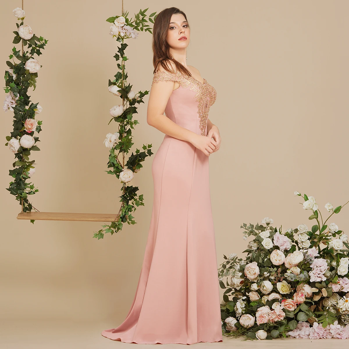 Auf Lager 2025, schulterfreie Abendkleider mit Schleppe und besticktem Mesh mit Spitze, CPS1185