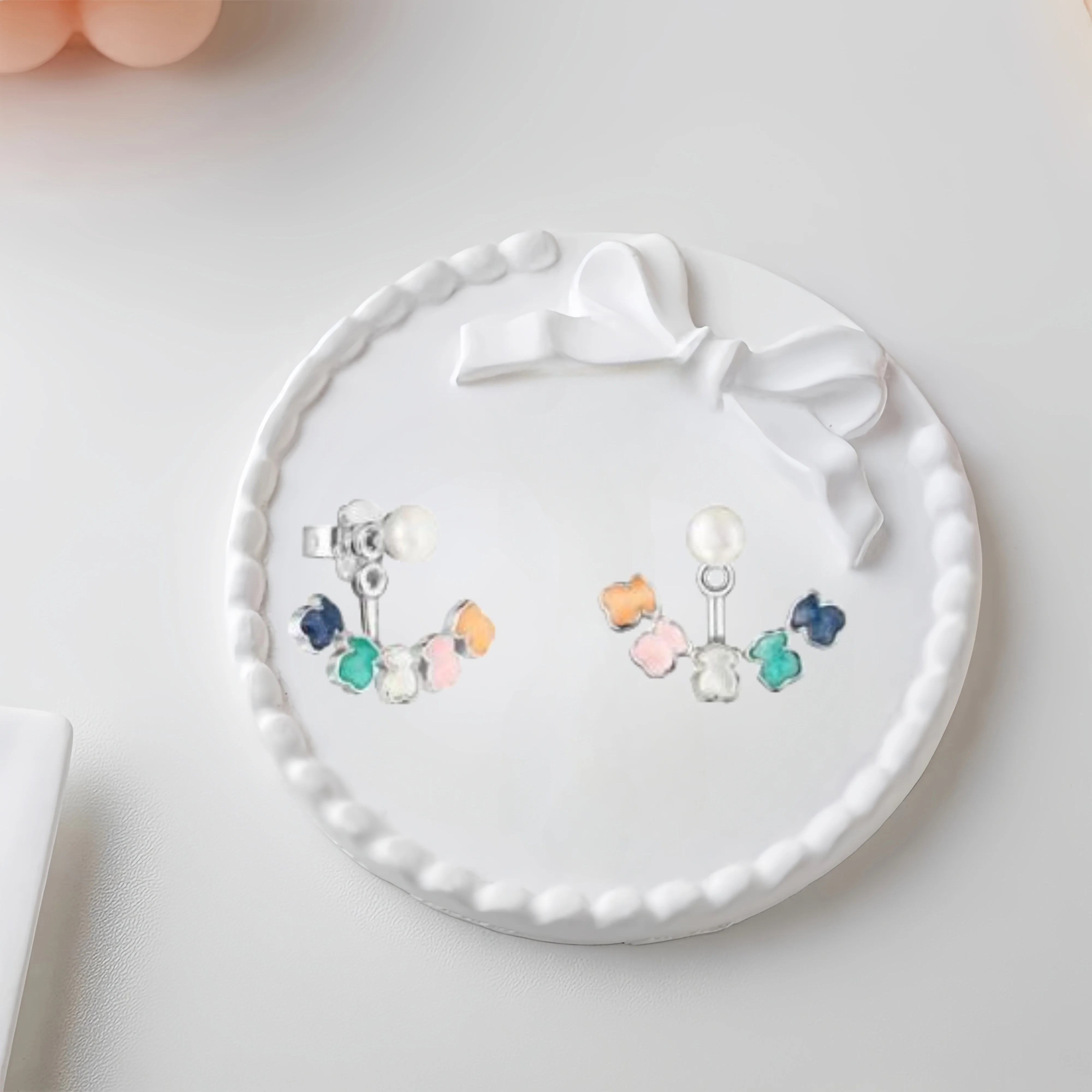 

2025 Hot Selling Brand Women's Bear Earrings Simple, Fashionable, Luxurious Jewelry Suitable for Gifting To Friends