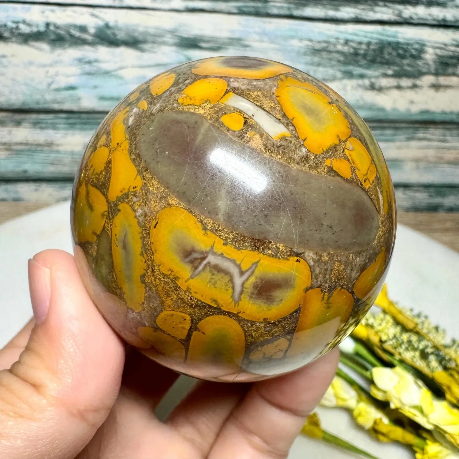 Bola de Cristal Purificadora de Piedra Natural Nuwa |   Color y Textura Únicos, Estilo Boho, Ideal para Decoración del Hogar, Adorno de Escritorio