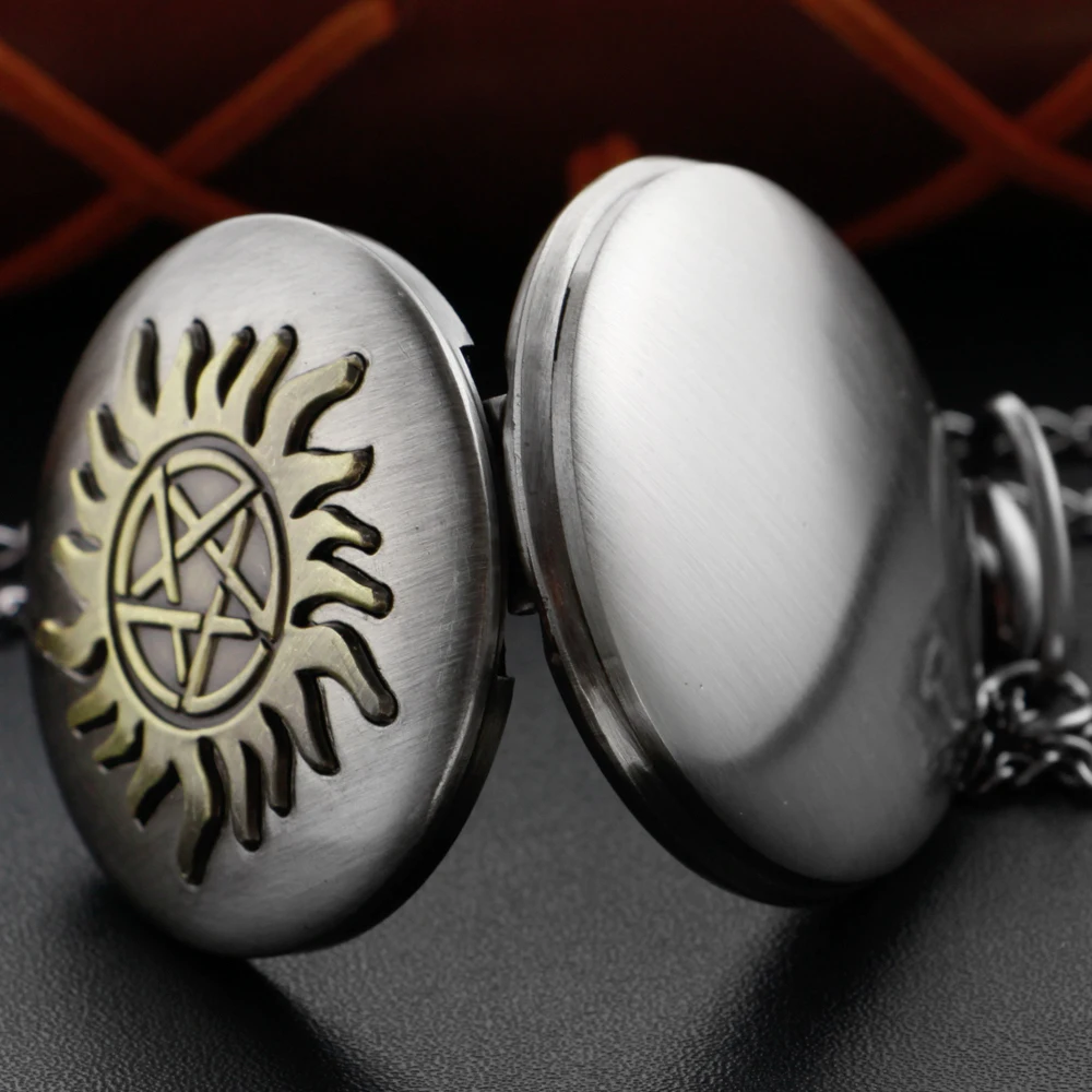 Sun Pentagram Pocket Watch Steam Punk Necklace Digital Pendant Chain Clock Fashion Sculpture Men and Women Gift Cf1351