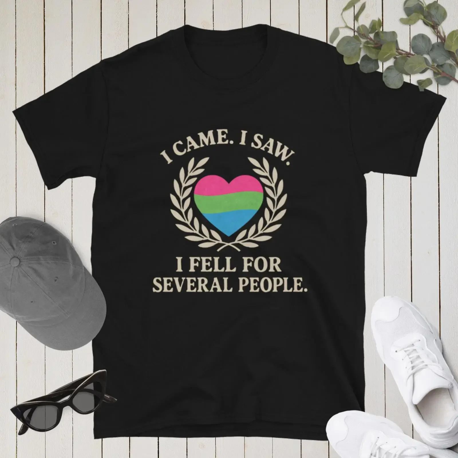 Polysexual Laurel Wreath T Shirt Funny Poly Pride Vintage Polyamorous LGBTQ  vintage Washed Comfortable homme Slightly Stylish