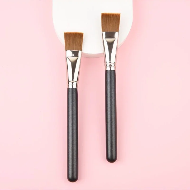 1Pc Professional Wooden Handle Foundation Brush Cream Blending Concealer Makeup Brush Soft Facial Mask Mud Brush Cosmetic Tools