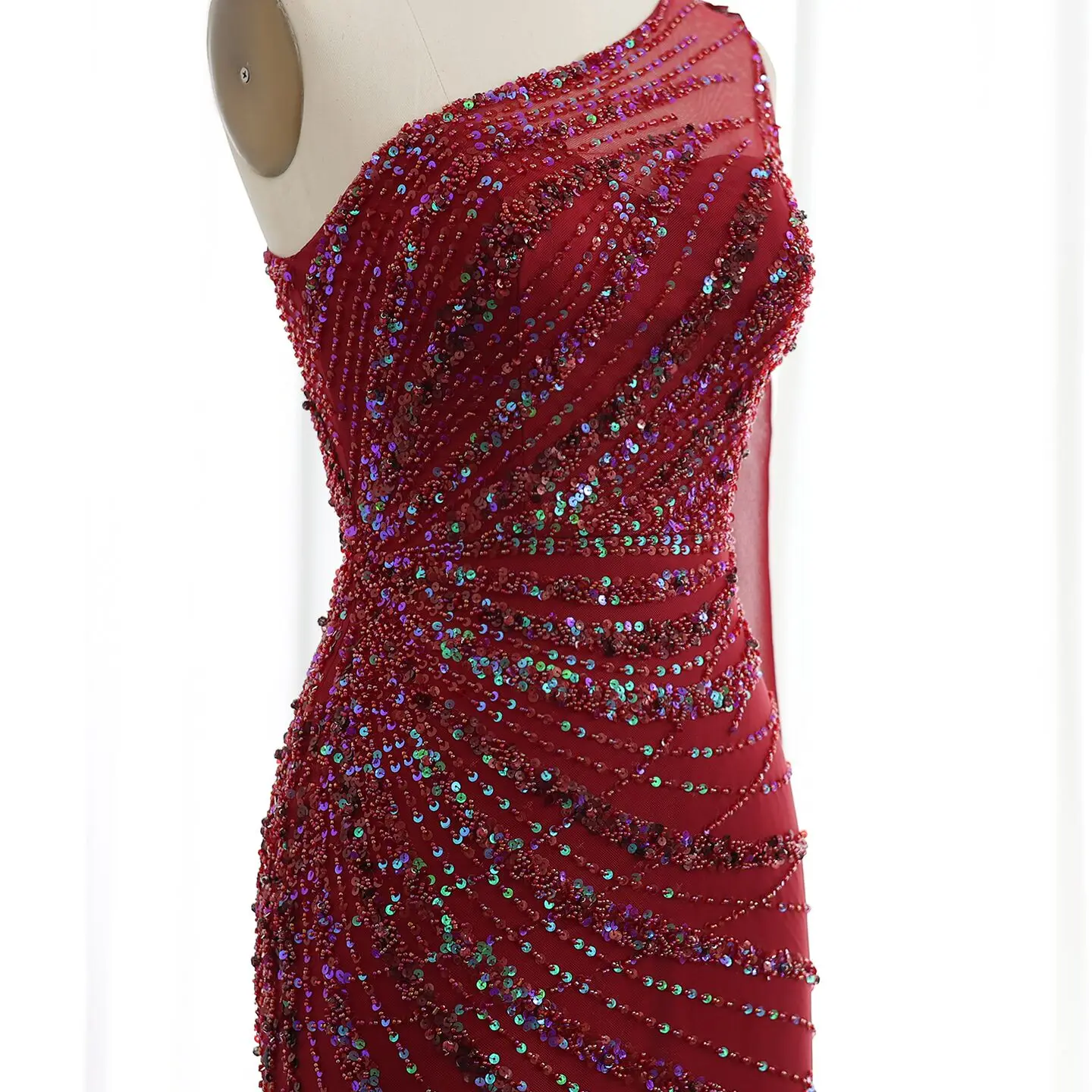 Sharon Said Luxuriöses, federbesetztes, türkisfarbenes, schulterfreies Meerjungfrauen-Abendkleid mit Cape, arabisches Ballkleid, Hochzeitskleid, SS498, maßgeschneidert – Detail 17
