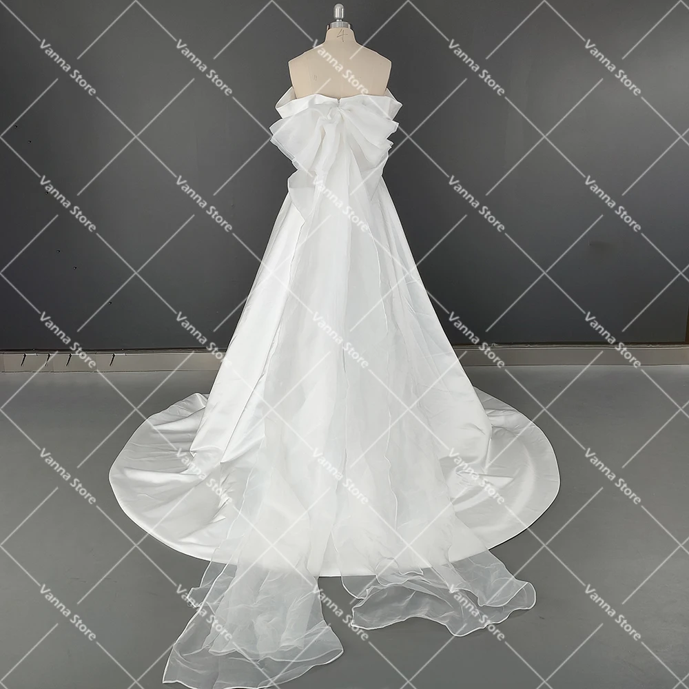 Off ramię z kokardą z tyłu pociąg Organza minimalistyczna suknia ślubna Custom Made Ruched elegancki Plus rozmiar zwykły miękka satyna suknie ślubne