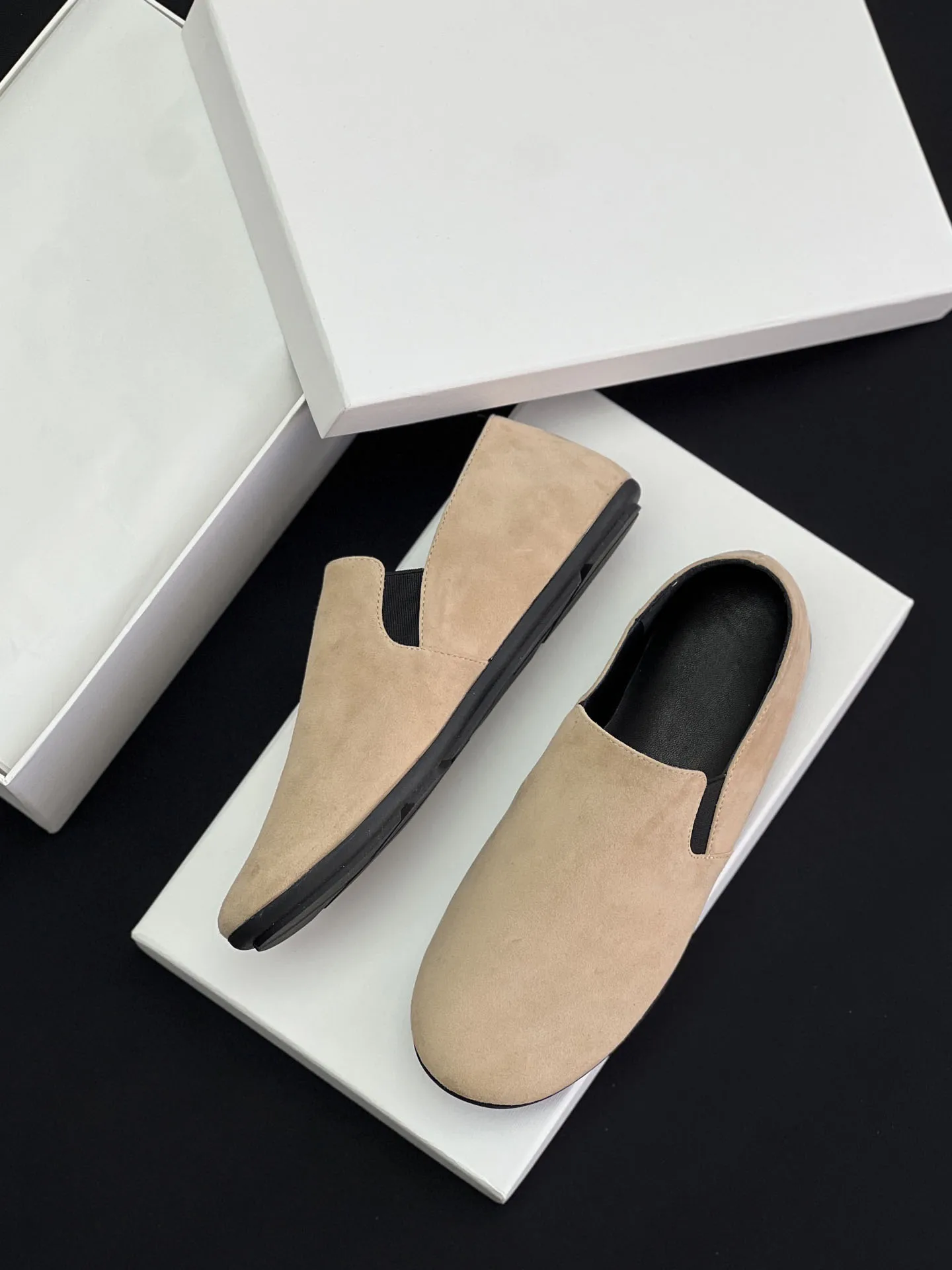 Sepatu Wanita Loafers Suede Nyaman