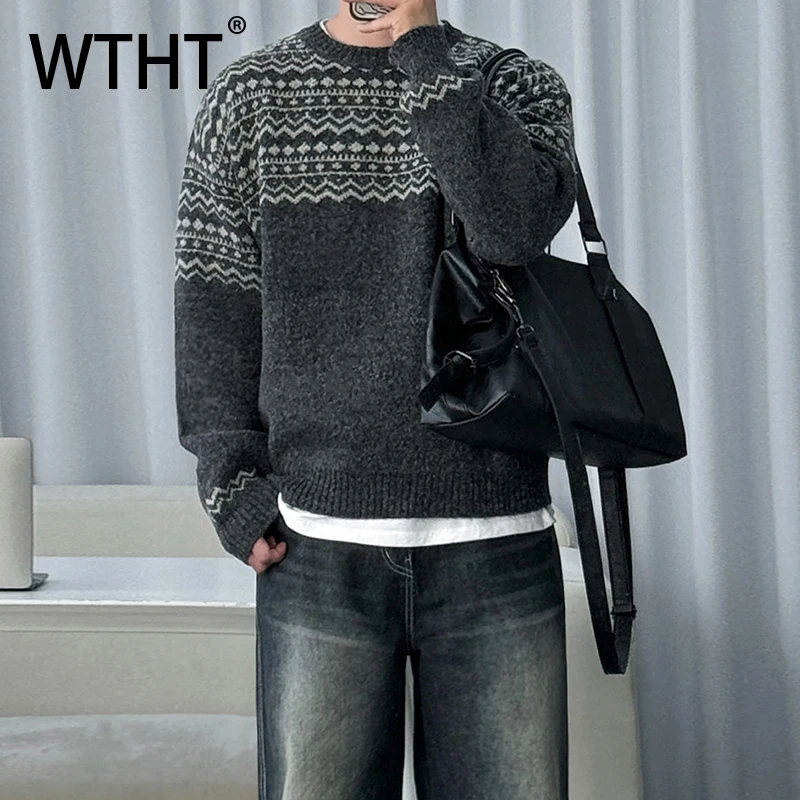 

WTHT Fashion Men's Striped Contrast Color Knit Keep Warm Sweater Trendy 2025 Winter Round Collar Casual Pullover Male 2A2493
