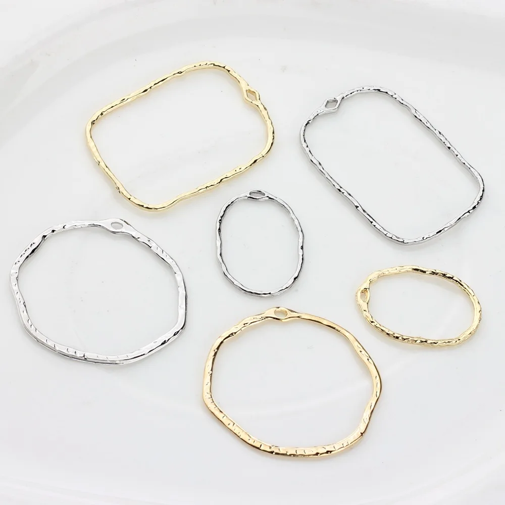 Chic Zinc Alloy Charms for Handmade Jewelry Geometric Hollow Pendants with Tribal Design