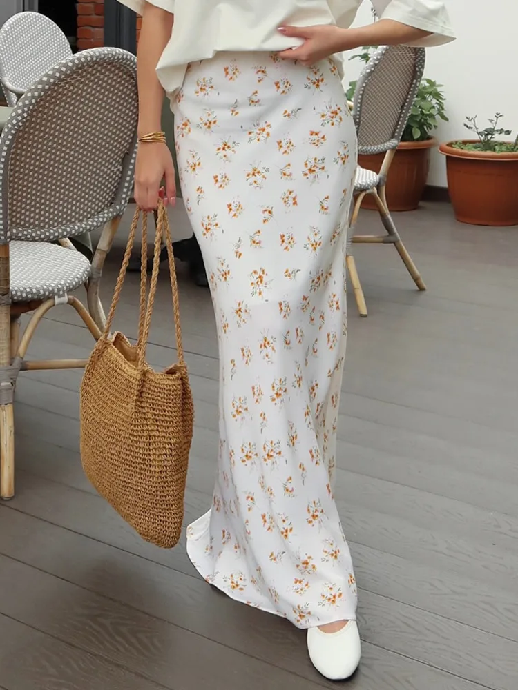 

Blifanbo Print Floral Straight Satin Skirt For Women Elegant Autumn Slim High Waist Sexy Fashion Patchwork Female Long Skirt