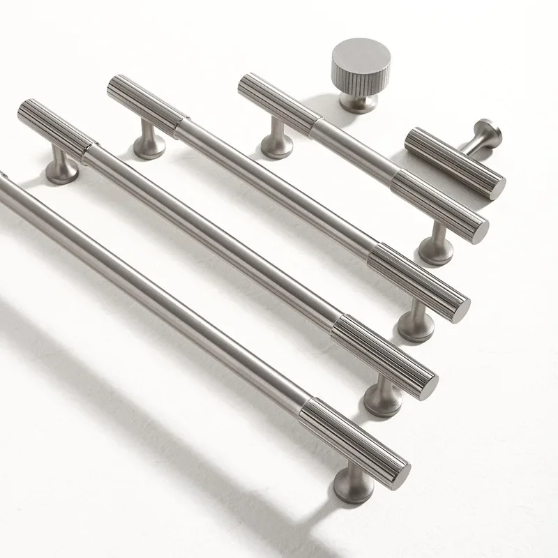 

Vertical Pattern Kitchen Cupboard Door Knob European Luxury Solid Brass Silver Long Handles Cabinet Drawer Nickel Brushed Handle