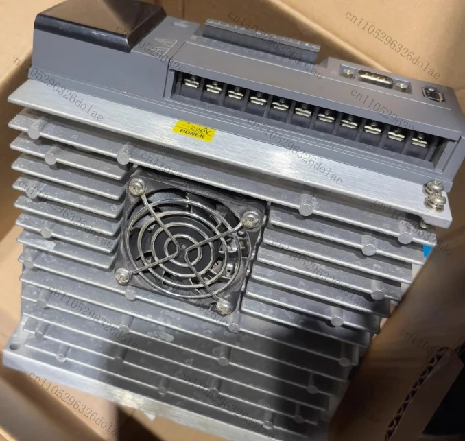 Servo Drive DS5E-21P5-PTA, 1.5KW Power, Three-phase 220V Input and Output