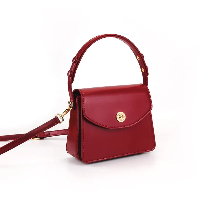 

Women Red Party PU Leather Handbags Fashion Luxury Designer Shoulder Bag Trendy Flap Crossbody Hand Bags Classic Versatile New