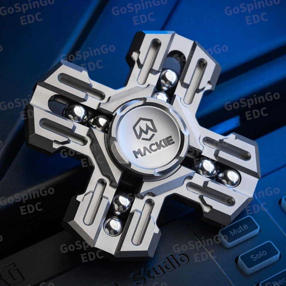 MACKIE EDC cristal de Zirconium bleu glace Paladin classique Fidget Spinner Fidget jouets pour adultes jouet anti-Stress