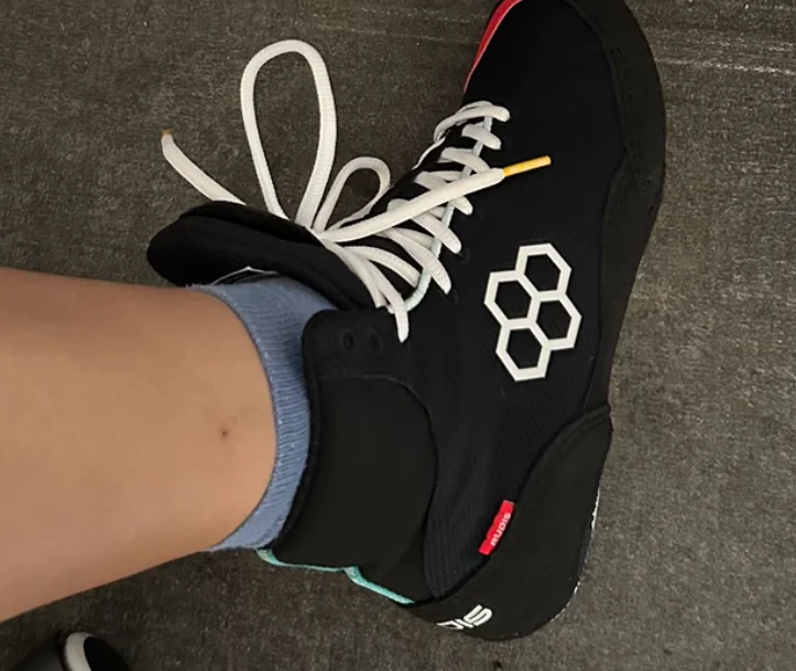 

Men's Wrestling Shoes Children's Fitness Professional Training Fighting Shoes Fighting Boots Boxing Shoes Rubber Sneakers