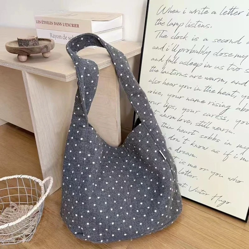 

Лидер продаж, легкая сумка через плечо с точечным принтом, женская большая вместительная повседневная сумка с ручкой, удобная и универсальная текстурированная сумка для хранения
